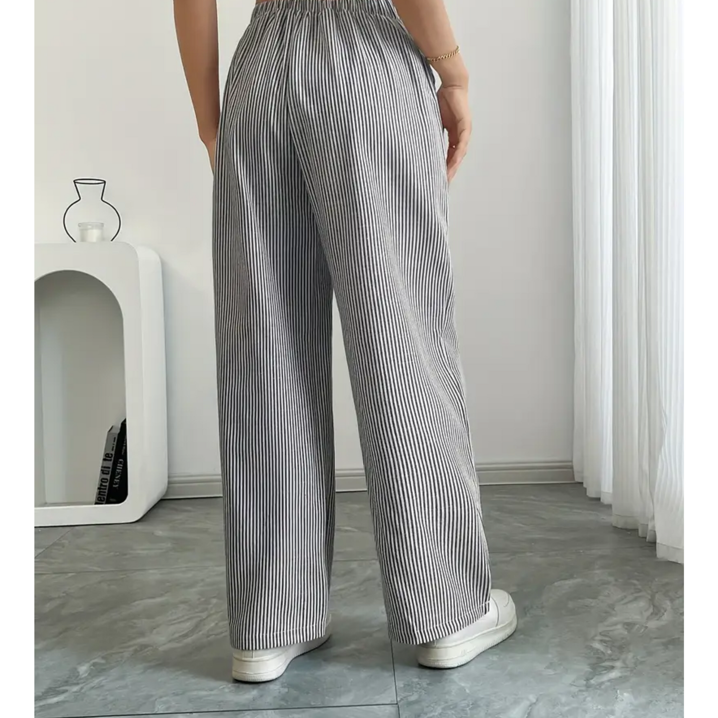 Tessa | Striped Trousers with Pockets and Relaxed Fit