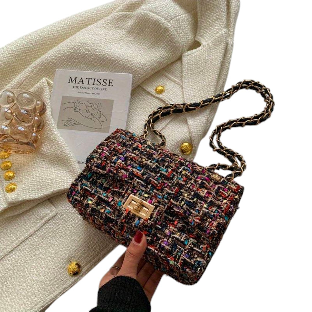 Women's Shoulder Bag with Adjustable Strap and Versatile Design