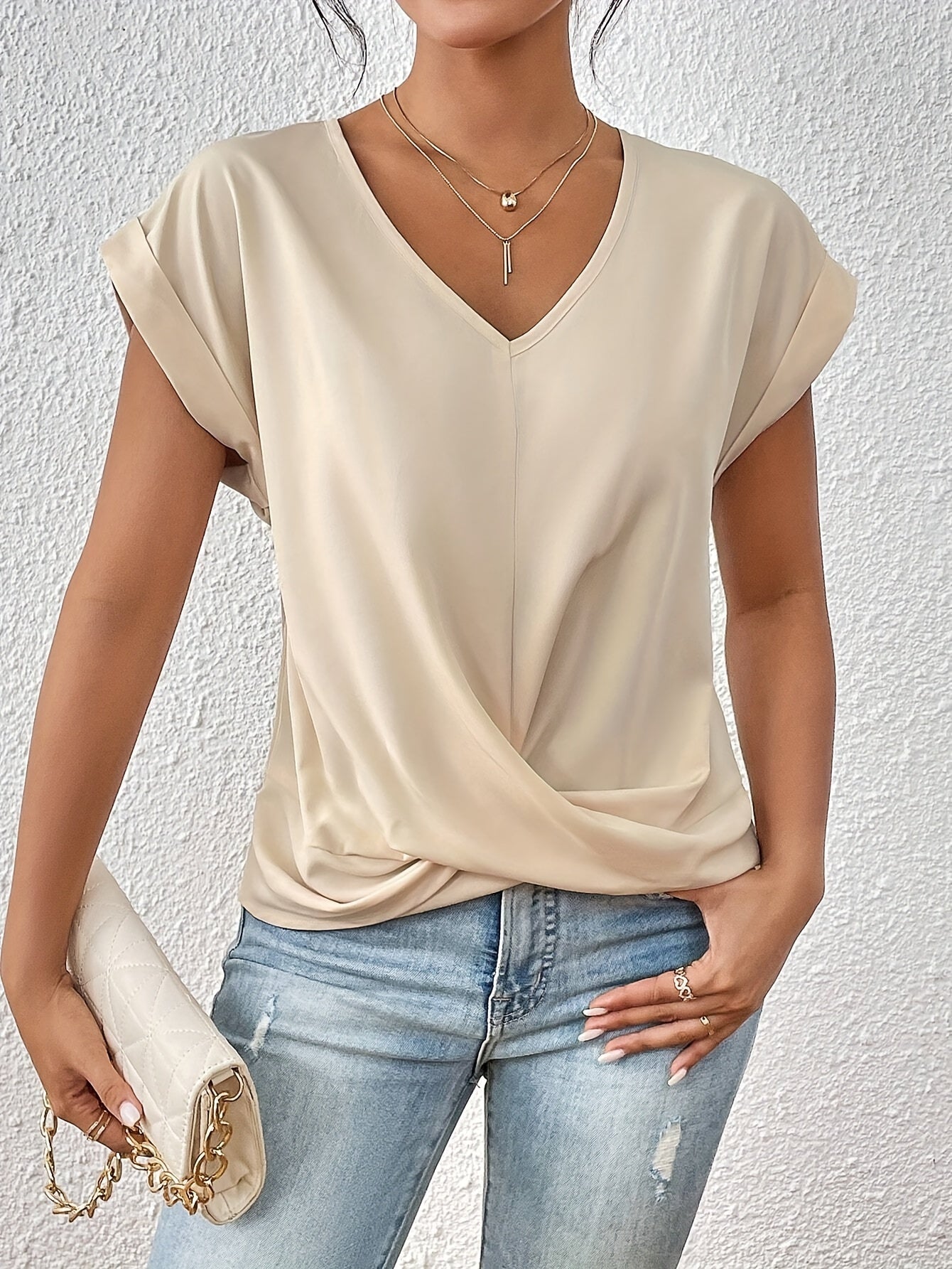 Cleo | Casual Sweetheart Neckline T-Shirt