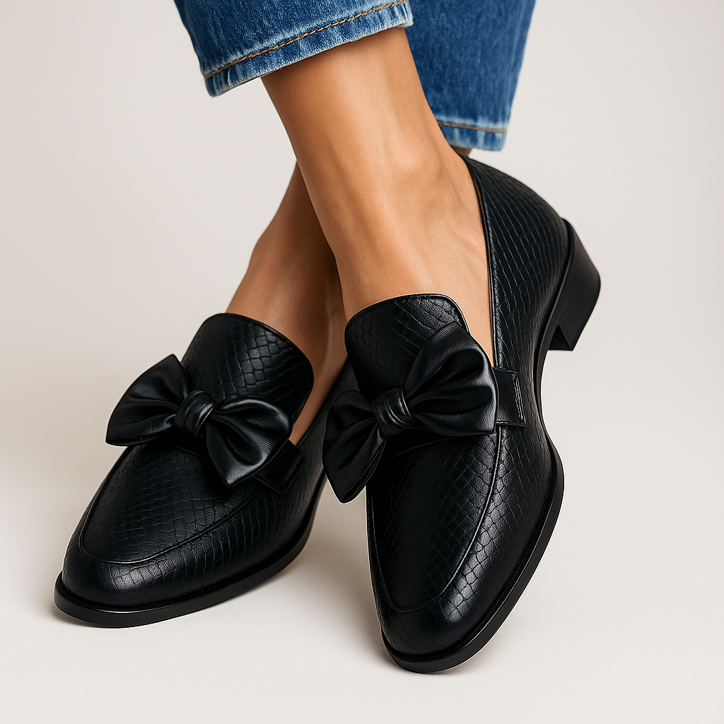 Women's Bow Loafers with Classic Design and Comfortable Fit