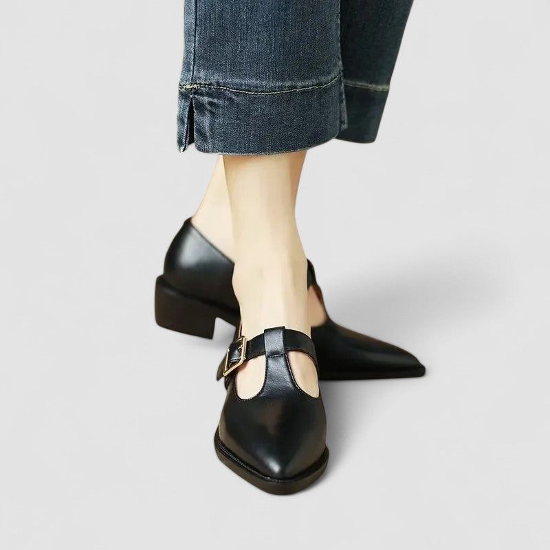 Women's Classic Elegant Shoes with Timeless Design and Supportive Fit