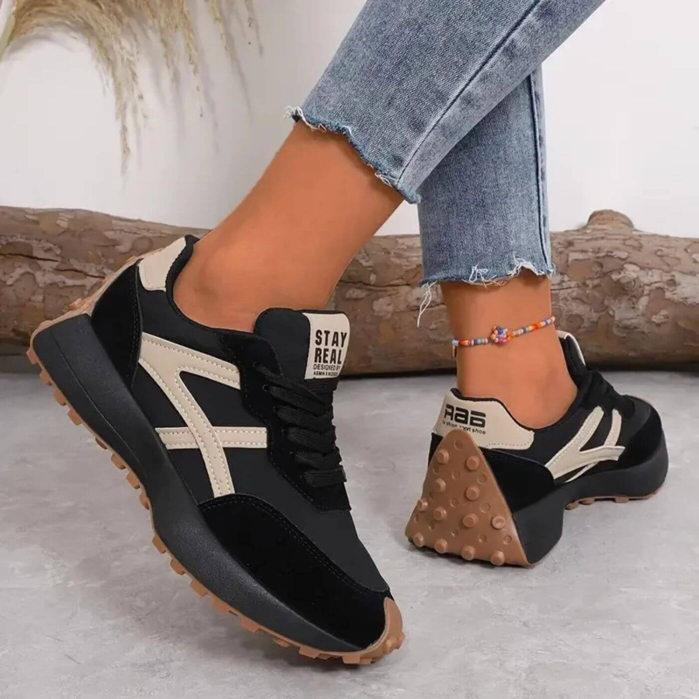 Women's Slip-Resistant Sneakers with Breathable Design and Lightweight Construction