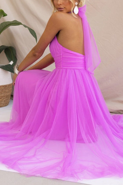 Women's Tulle Dress with A-Line Silhouette and Sleeveless Design