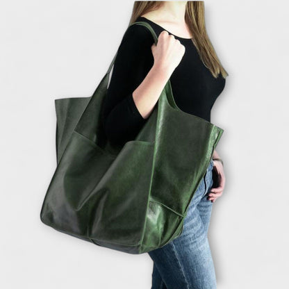Women's Everyday Bag with Spacious Design and Versatile Use