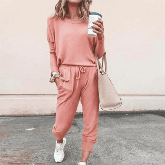 Genevieve | Jogger Lounge Set with Adjustable Waist and Soft Fabric