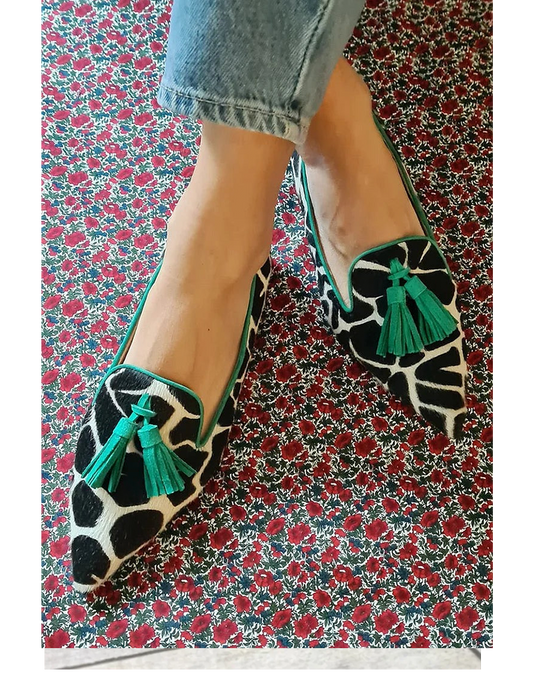 Women's Pointed Loafers with Slip-On Design and Classic Style