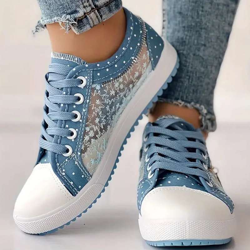 Women's Athletic Sneakers with Supportive Design and Breathable Mesh