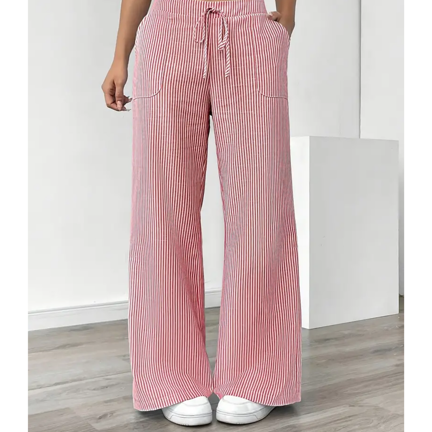 Tessa | Striped Trousers with Pockets and Relaxed Fit