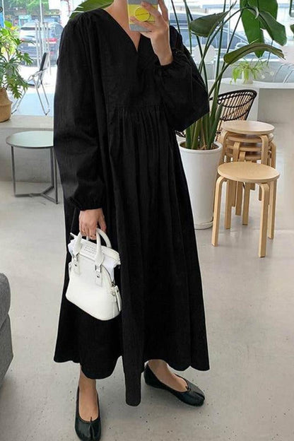 Women's V-Neck Midi Dress with Smocked Waist and Balloon Sleeves