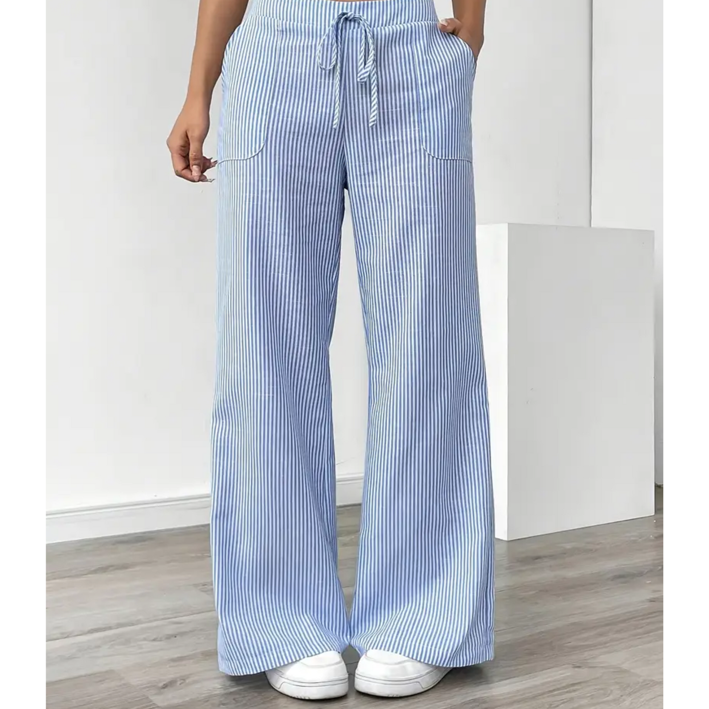Tessa | Striped Trousers with Pockets and Relaxed Fit