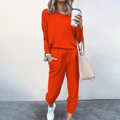 Genevieve | Jogger Lounge Set with Adjustable Waist and Soft Fabric