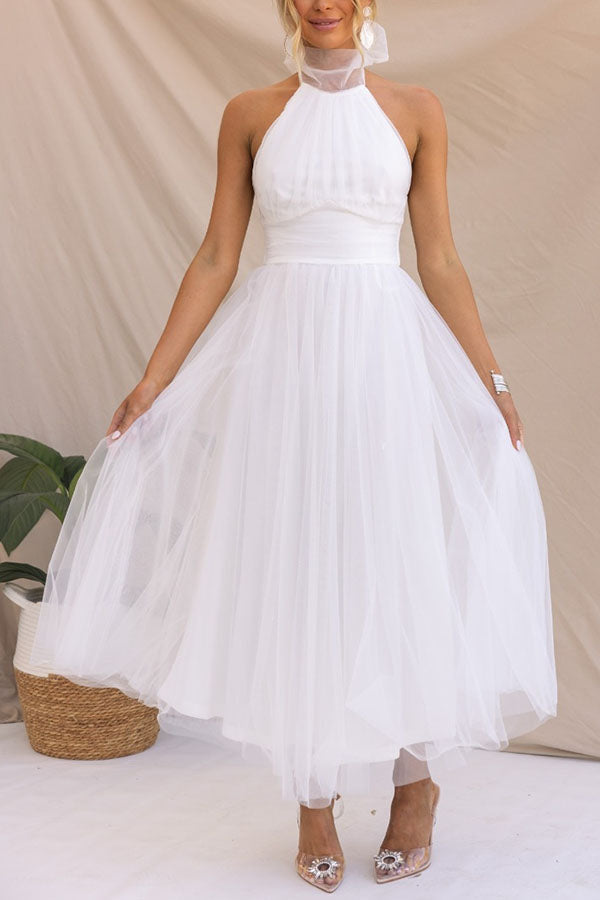 Women's Tulle Dress with A-Line Silhouette and Sleeveless Design