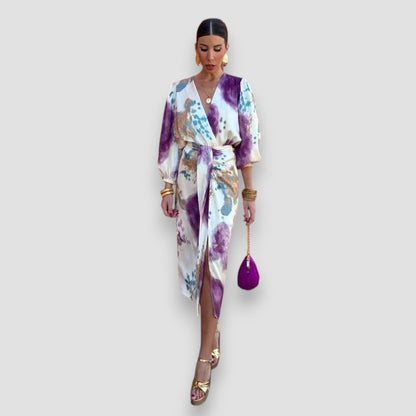 Women's Blouse and Skirt Set with Classic Design and Versatile Style
