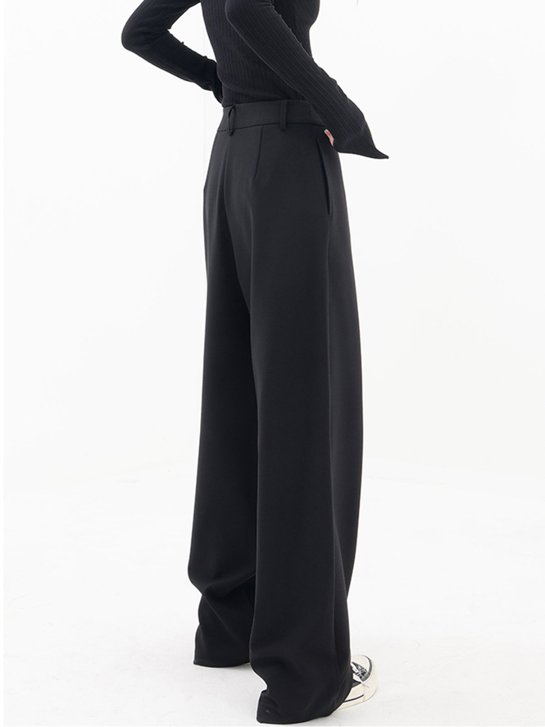 Ainsley | Baggy Trousers with Relaxed Fit and Versatile Style