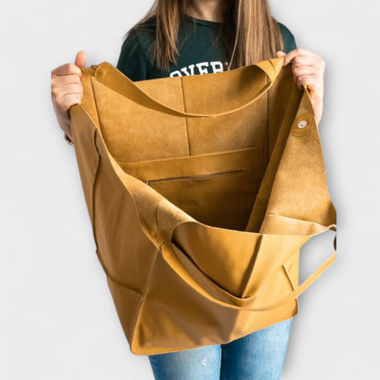 Women's Everyday Bag with Spacious Design and Versatile Use
