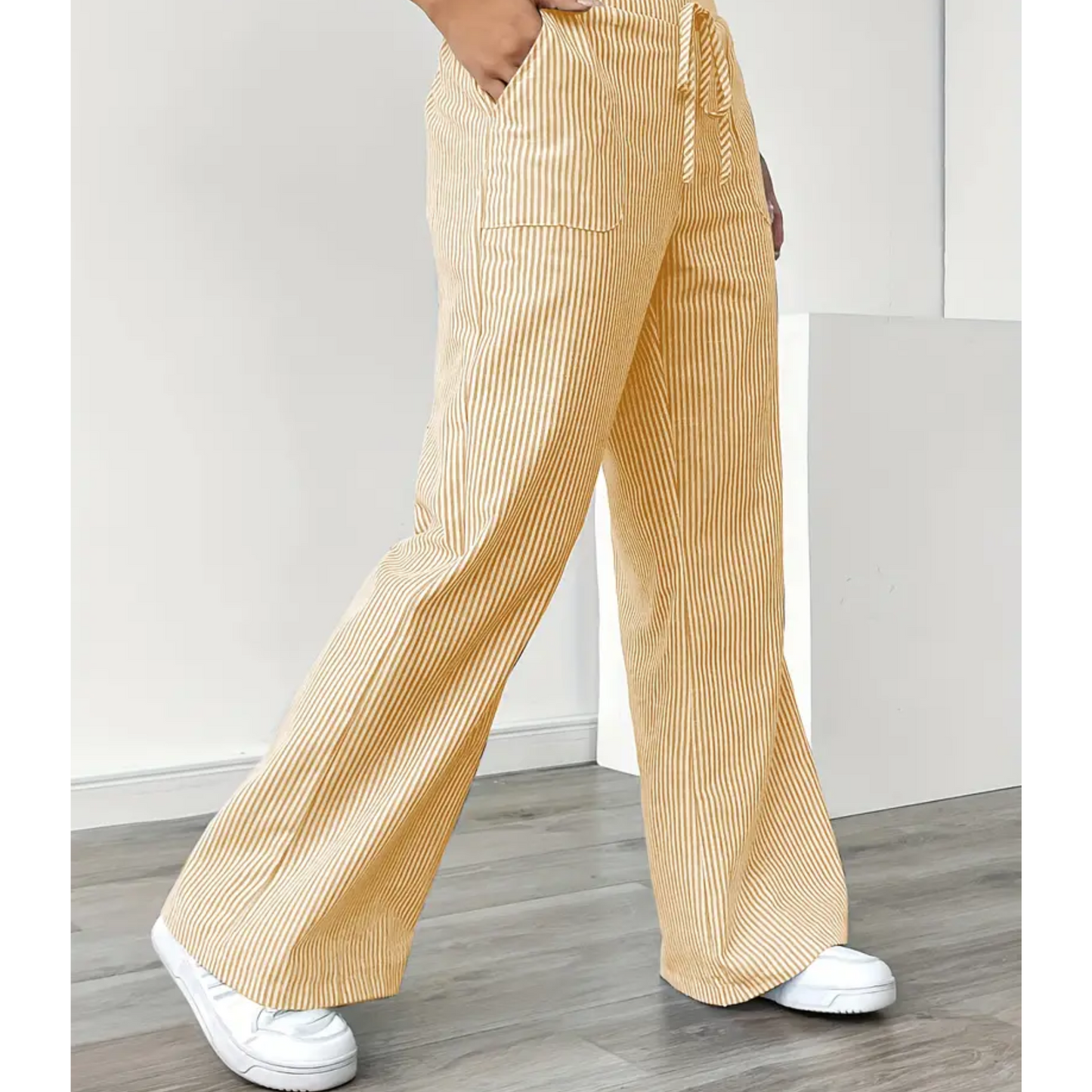 Tessa | Striped Trousers with Pockets and Relaxed Fit