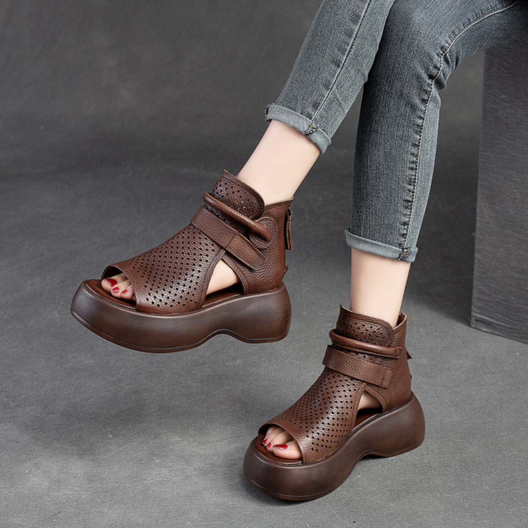 Women's Sandals with Arch Support and Adjustable Straps