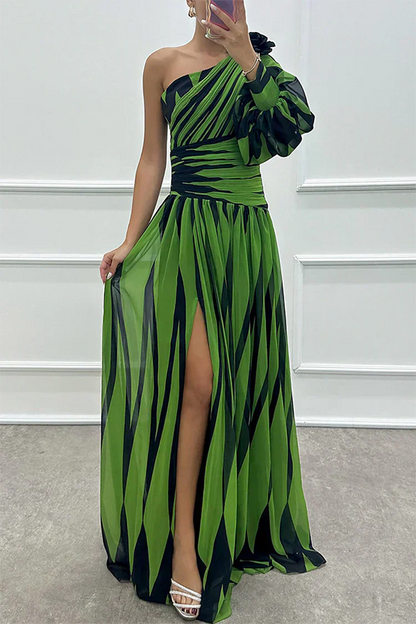 Women's Striped One Shoulder Maxi Dress with Flowing Design and Versatile Style