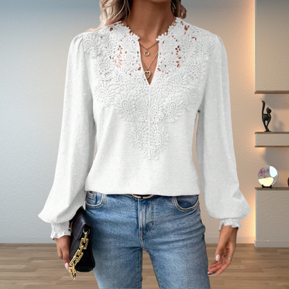 Women's Lightweight Blouse with Breathable Fabric and Relaxed Fit