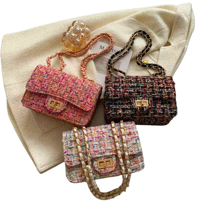 Women's Shoulder Bag with Adjustable Strap and Versatile Design