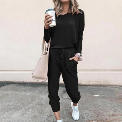 Genevieve | Jogger Lounge Set with Adjustable Waist and Soft Fabric