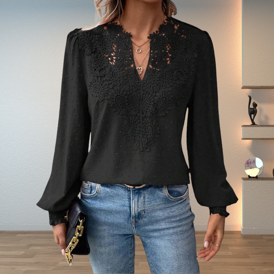 Women's Lightweight Blouse with Breathable Fabric and Relaxed Fit