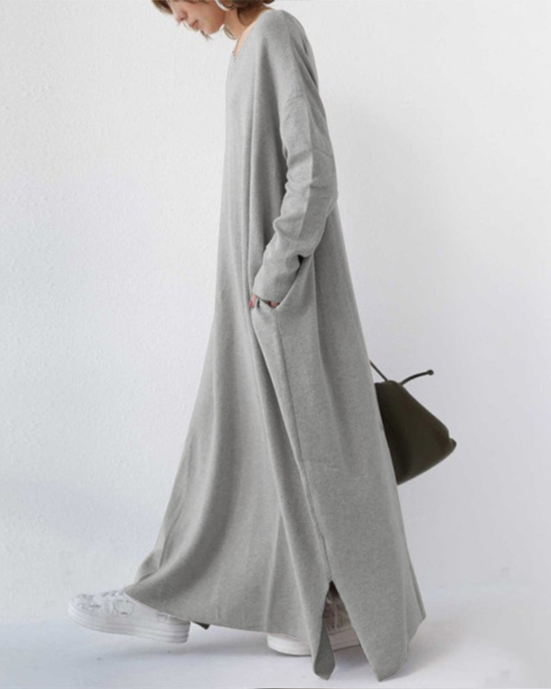 Women's Winter Maxi Dress with Long Sleeves and Flowing Design