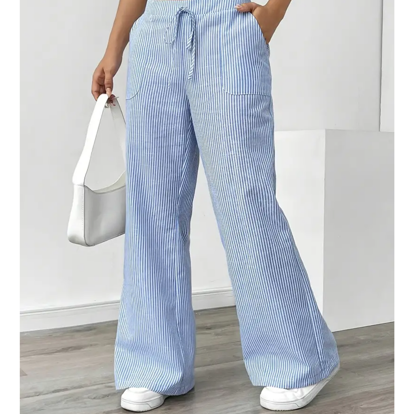 Tessa | Striped Trousers with Pockets and Relaxed Fit