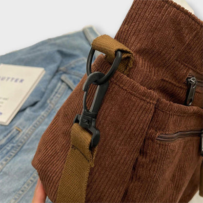 Women's Versatile Tote Bag with Spacious Interior and Durable Design