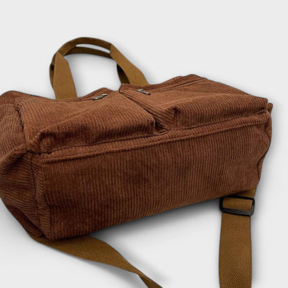 Women's Versatile Tote Bag with Spacious Interior and Durable Design