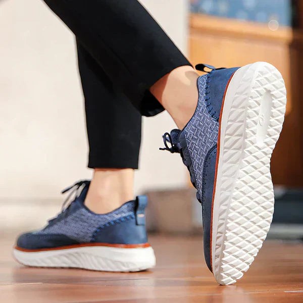 Women's Sneakers with Cushioned Sole and Versatile Design