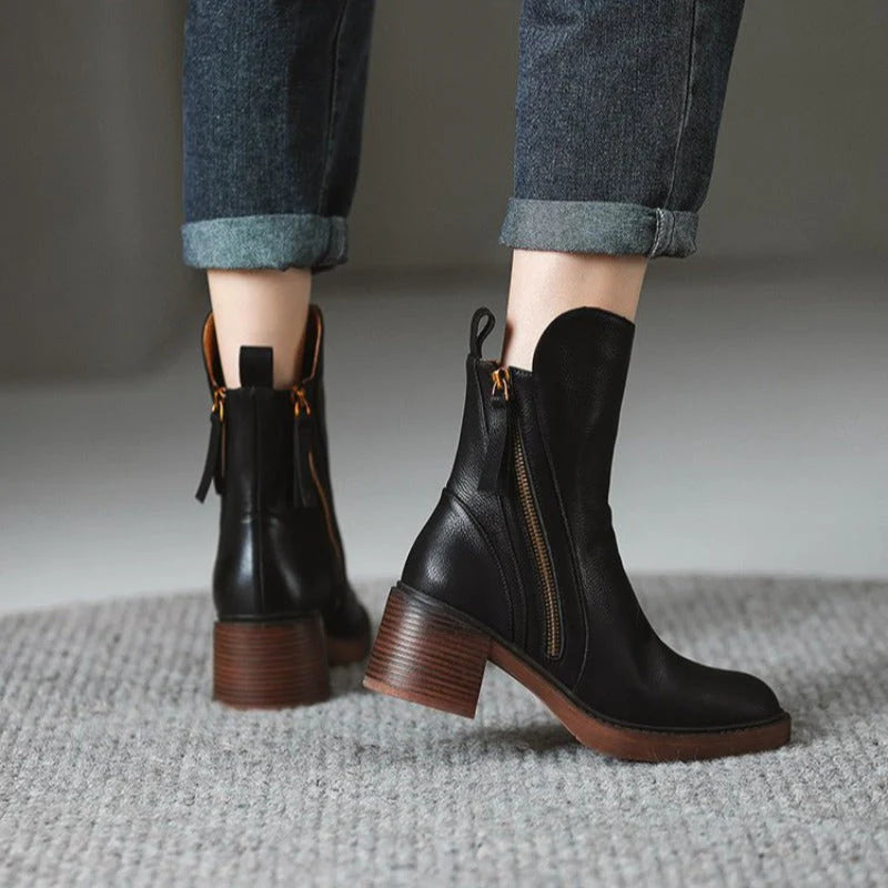SIERRA ANKLE BOOTS