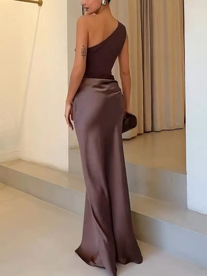 Women's One Shoulder Pleated Maxi Dress with Flowing Design and Versatile Style