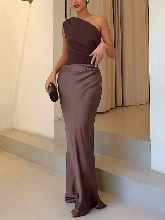 Women's One Shoulder Pleated Maxi Dress with Flowing Design and Versatile Style