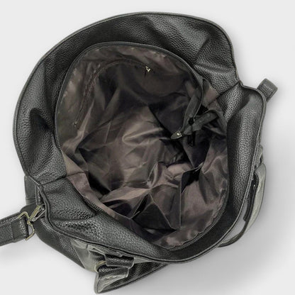 Women's Shoulder Bag with Sleek Design and Versatile Style