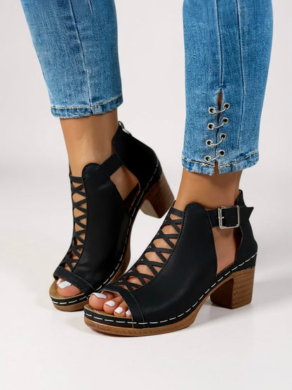 Women's Cushioned Sandals with Adjustable Straps and Arch Support