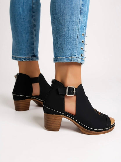 Women's Cushioned Sandals with Adjustable Straps and Arch Support