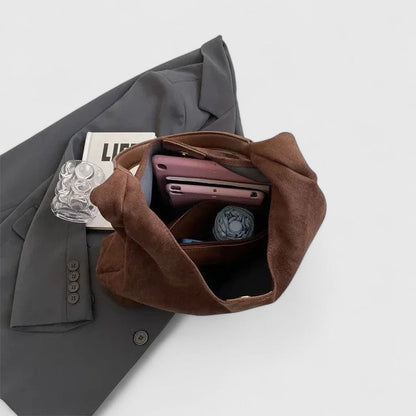 Women's Minimalist Shoulder Bag with Versatile Design and Adjustable Strap