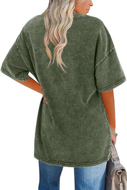 Women's Vintage T-Shirt with Oversized Fit and Soft Fabric