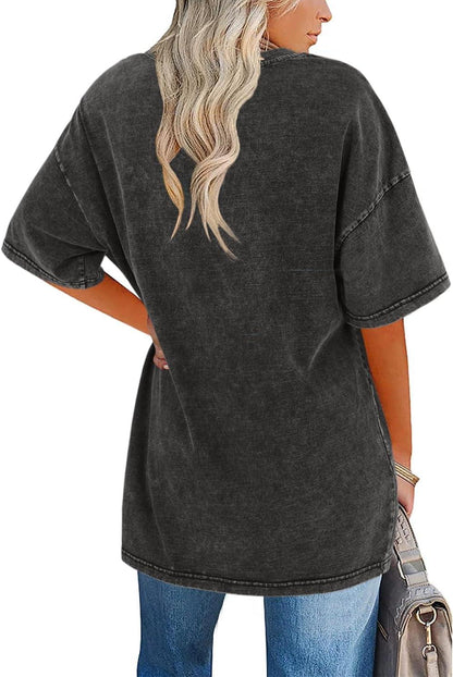 Women's Vintage T-Shirt with Oversized Fit and Soft Fabric