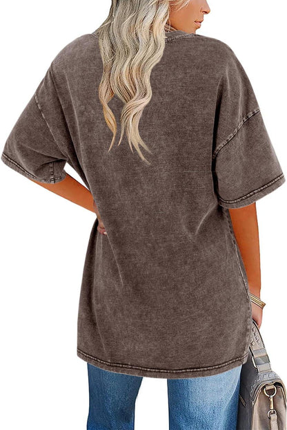Women's Vintage T-Shirt with Oversized Fit and Soft Fabric