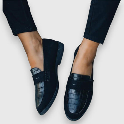 Women's Classic Loafers with Slip-On Design and Versatile Style