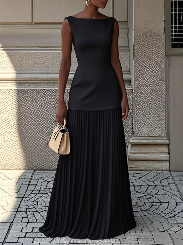 Women's Pleated Maxi Dress with Sleeveless Design and Flowing Silhouette