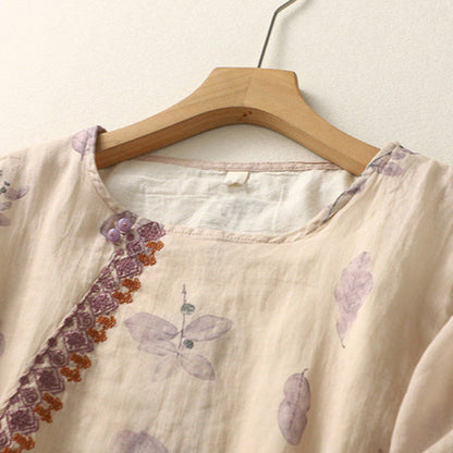 Women's Relaxed Blouse with Floral Print and Lightweight Fabric