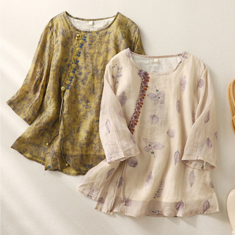 Women's Relaxed Blouse with Floral Print and Lightweight Fabric