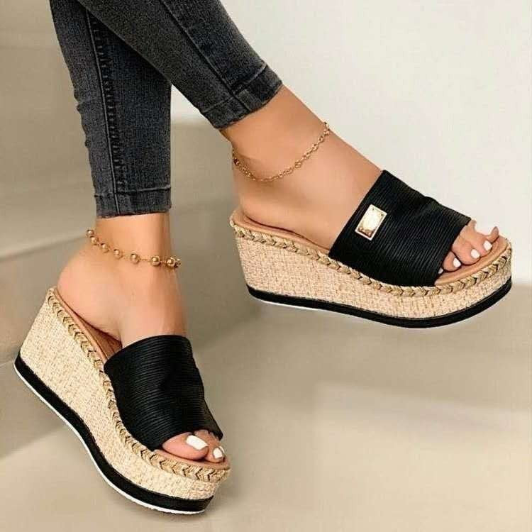 Women's Wedge Sandals with Adjustable Straps and Cushioned Insole
