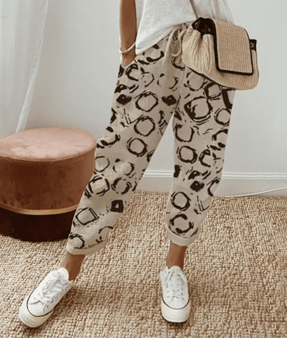 Wren | Trousers with Flattering Fit and Printed Design