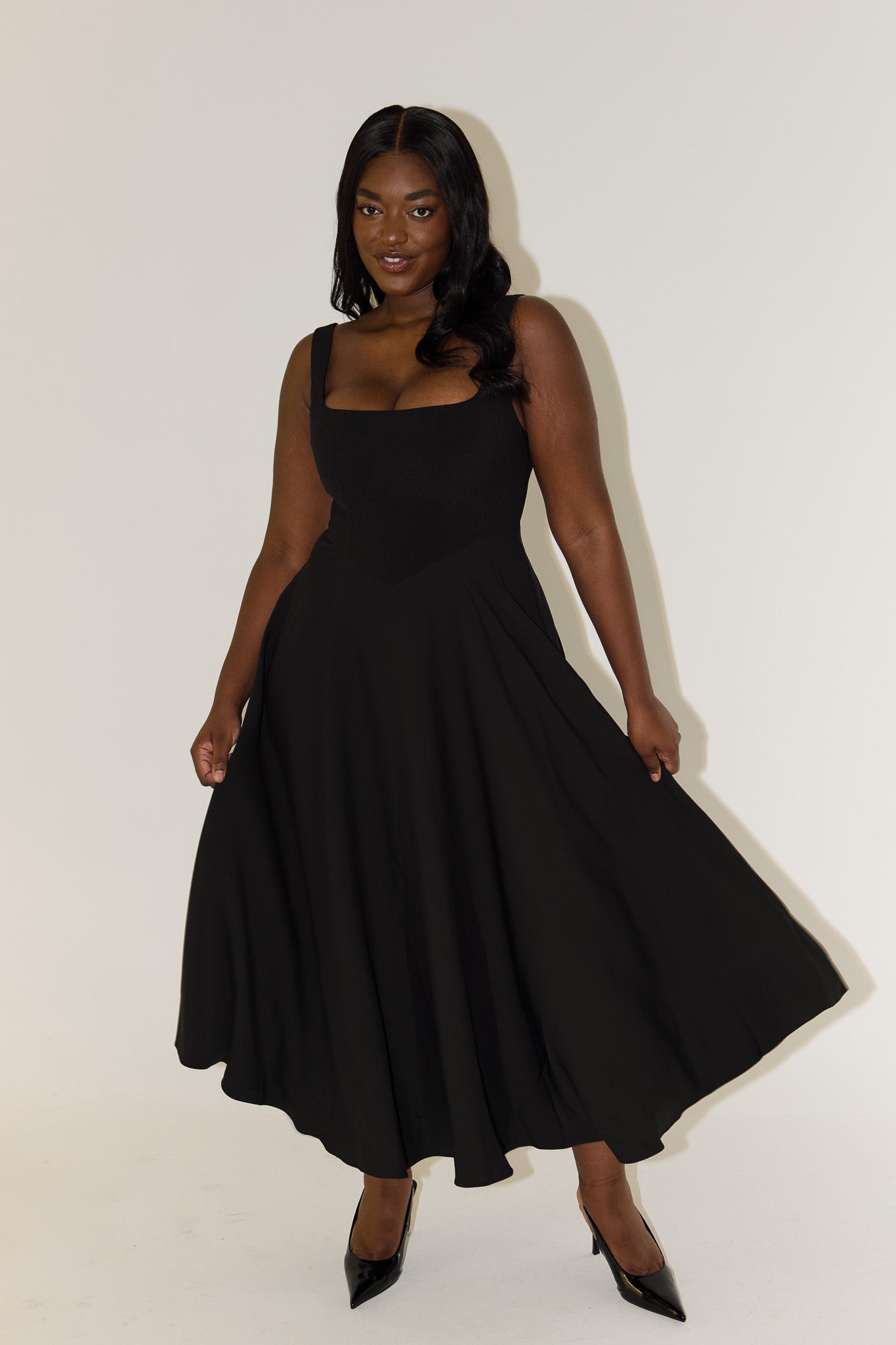 Women's Flowing Midi Dress with Adjustable Straps and Flared Hem