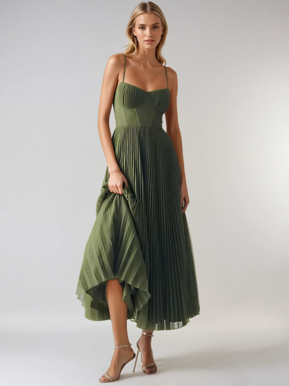 Stylish Sculpted Pleated Maxi Dress For Women With Figure Flattering Design