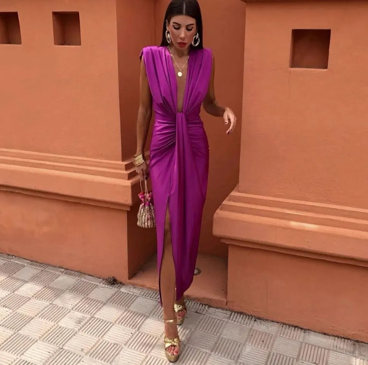 Women's Pleated Midi Dress with Soft Fabric and Flowing Design